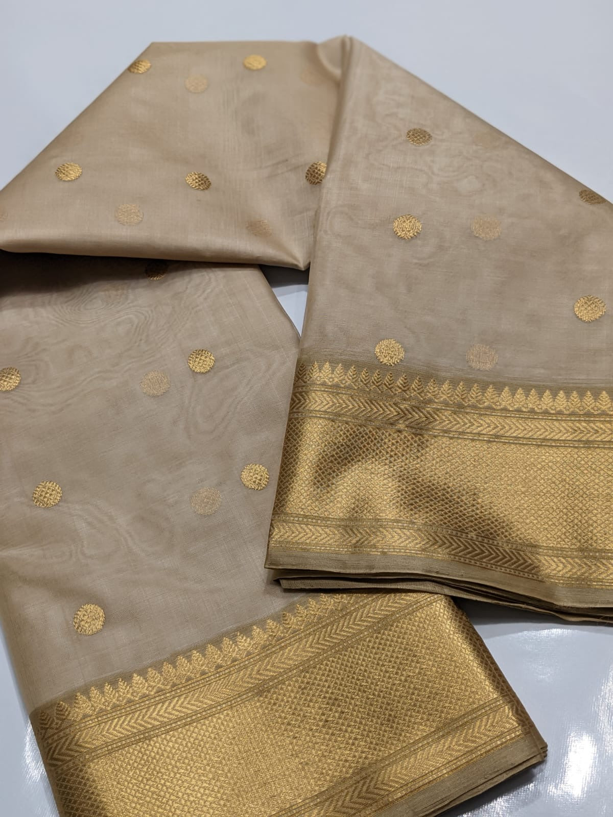 Chanderi Handloom Nakshi Border Saree