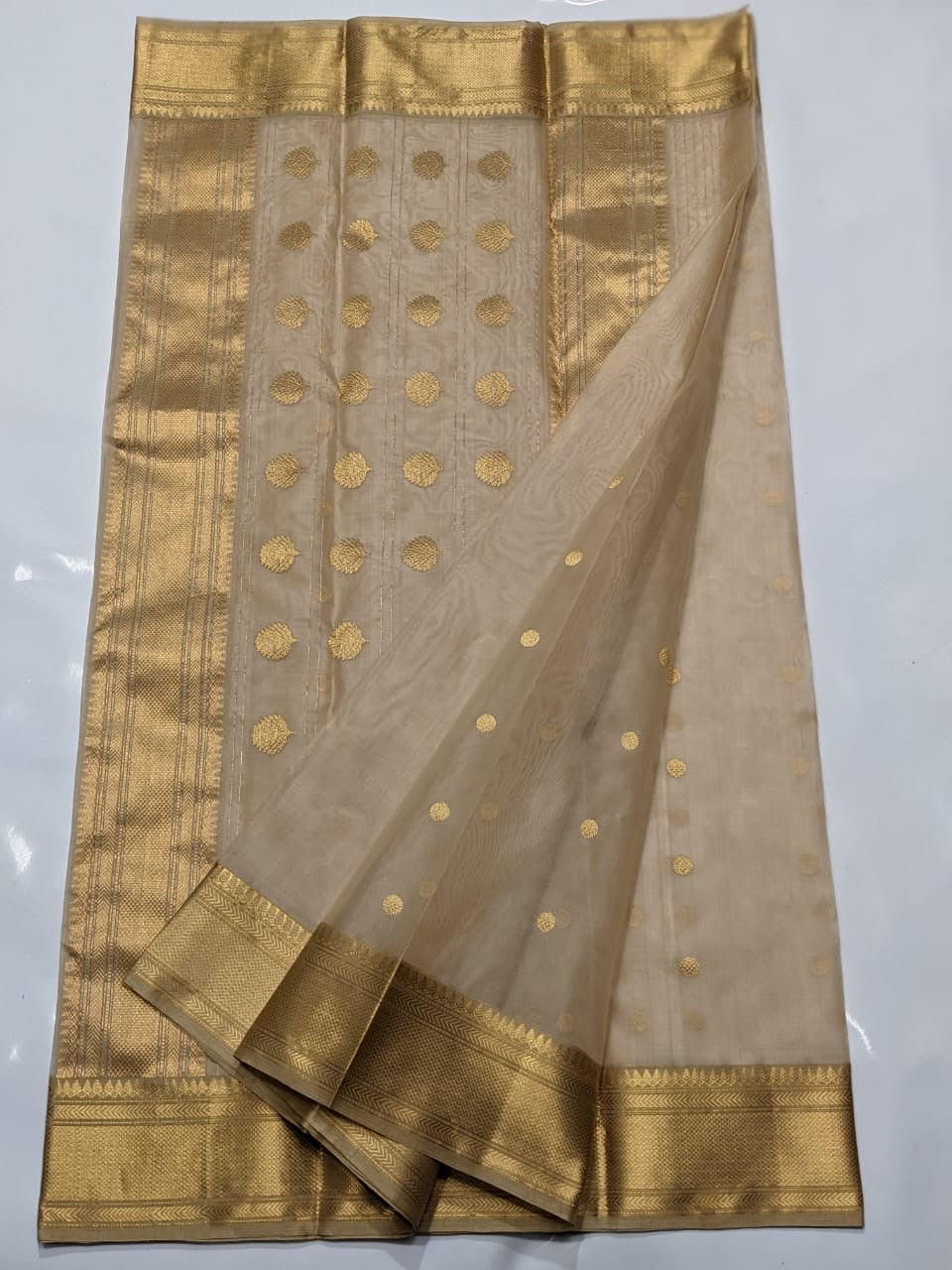 Chanderi Handloom Nakshi Border Saree