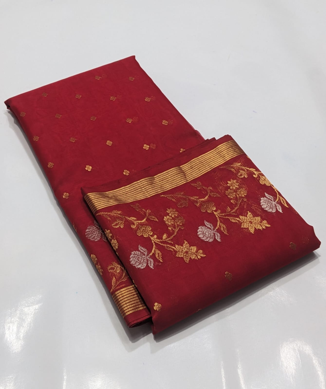 Chanderi Kinar Small Border Panel’s Zaal Saree