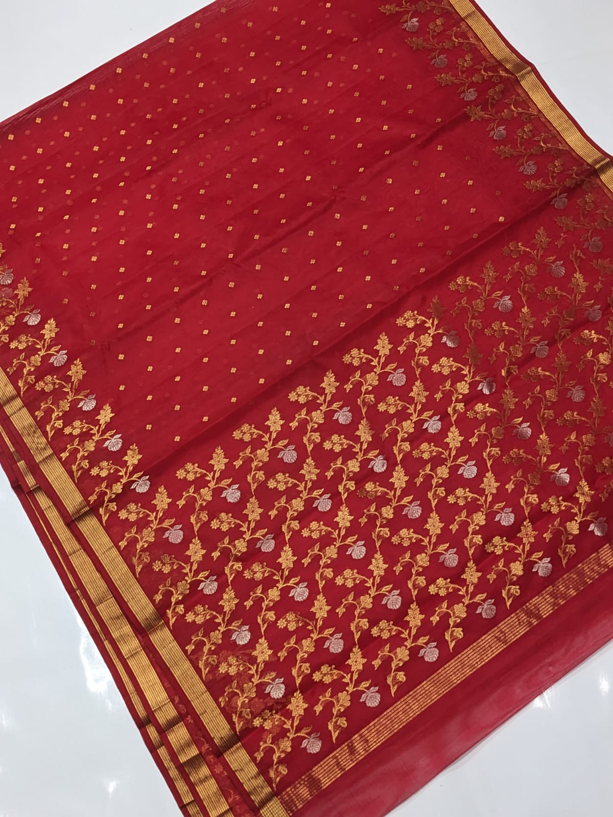 Chanderi Kinar Small Border Panel’s Zaal Saree